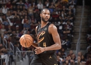 开云足球直播-马刺逆转步行者，米切尔打破历史纪录