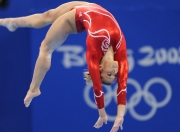 开云体育平台APP-铁血与优雅的对决，马竞险胜蓝军，贝林厄姆闪耀全场定义新时代中场