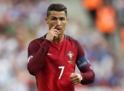 开云体育中国-布鲁诺独舞，法国轻取瑞士，一场属于个人的完美风暴