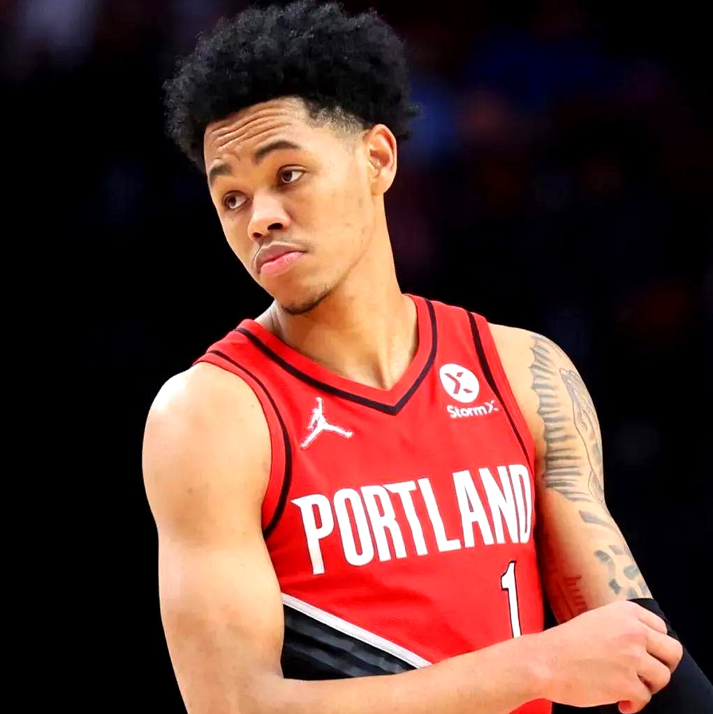 包含西班牙男篮力克猛龙,麦科勒姆打破历史纪录的词条 包含西班牙男篮力克猛龙,麦科勒姆打破历史纪录的词条