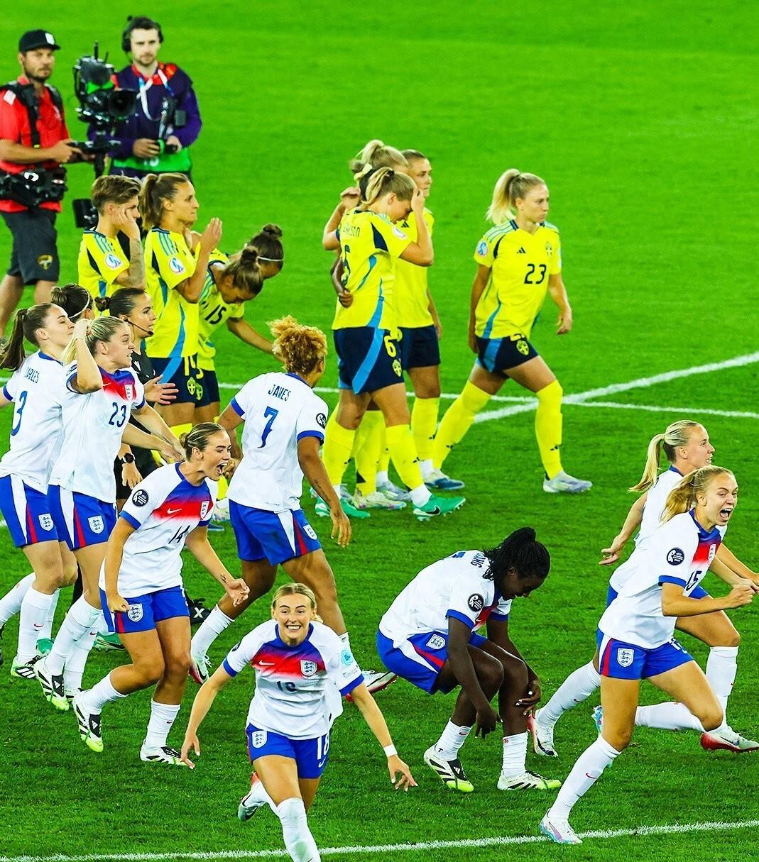 瑞典女足比赛中,荷兰队展现统治力 瑞典女足比赛中,荷兰队展现统治力