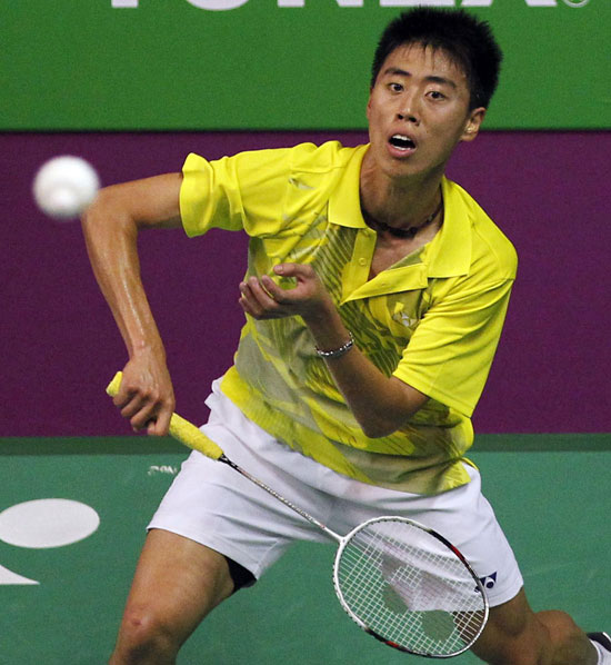 田径比赛惊现黑马，新加坡选手勇夺金牌的简单介绍