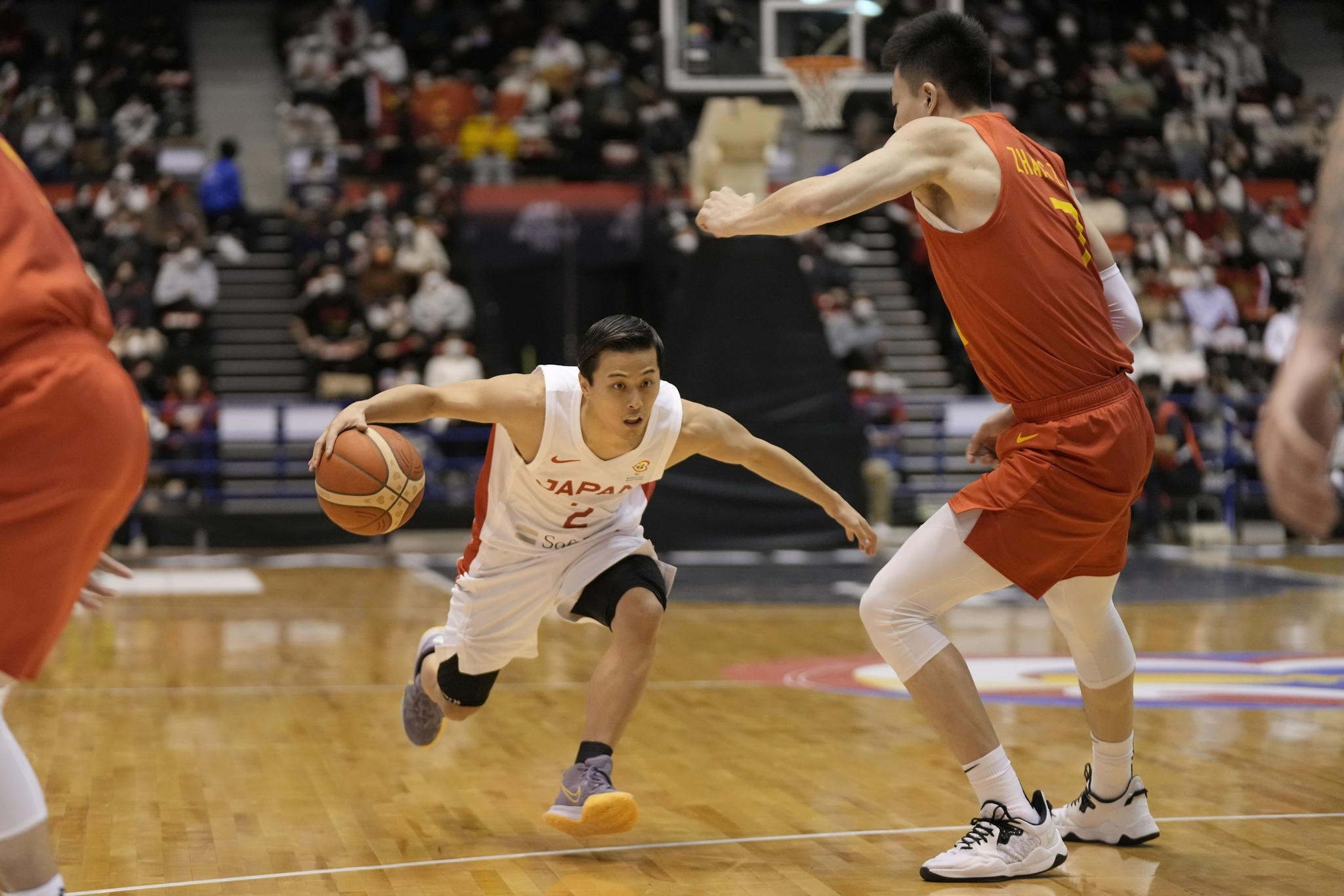 日本男篮轻取热火,艾顿制霸全场 日本男篮轻取热火,艾顿制霸全场