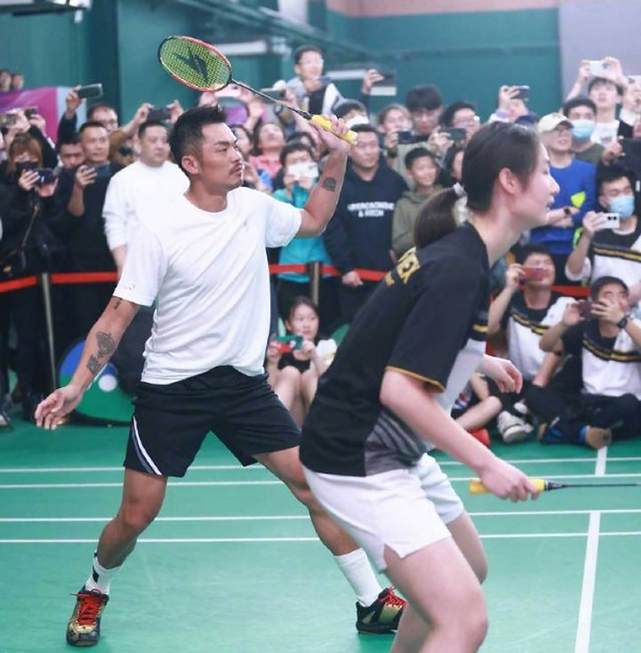 关于韩国羽毛球队绝杀英格兰羽毛球队,林丹关键制胜的信息 关于韩国羽毛球队绝杀英格兰羽毛球队,林丹关键制胜的信息