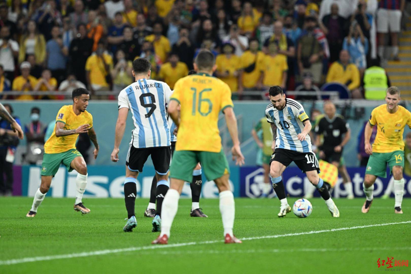 波兰力克中国,阿尔瓦雷斯带队取胜 波兰力克中国,阿尔瓦雷斯带队取胜