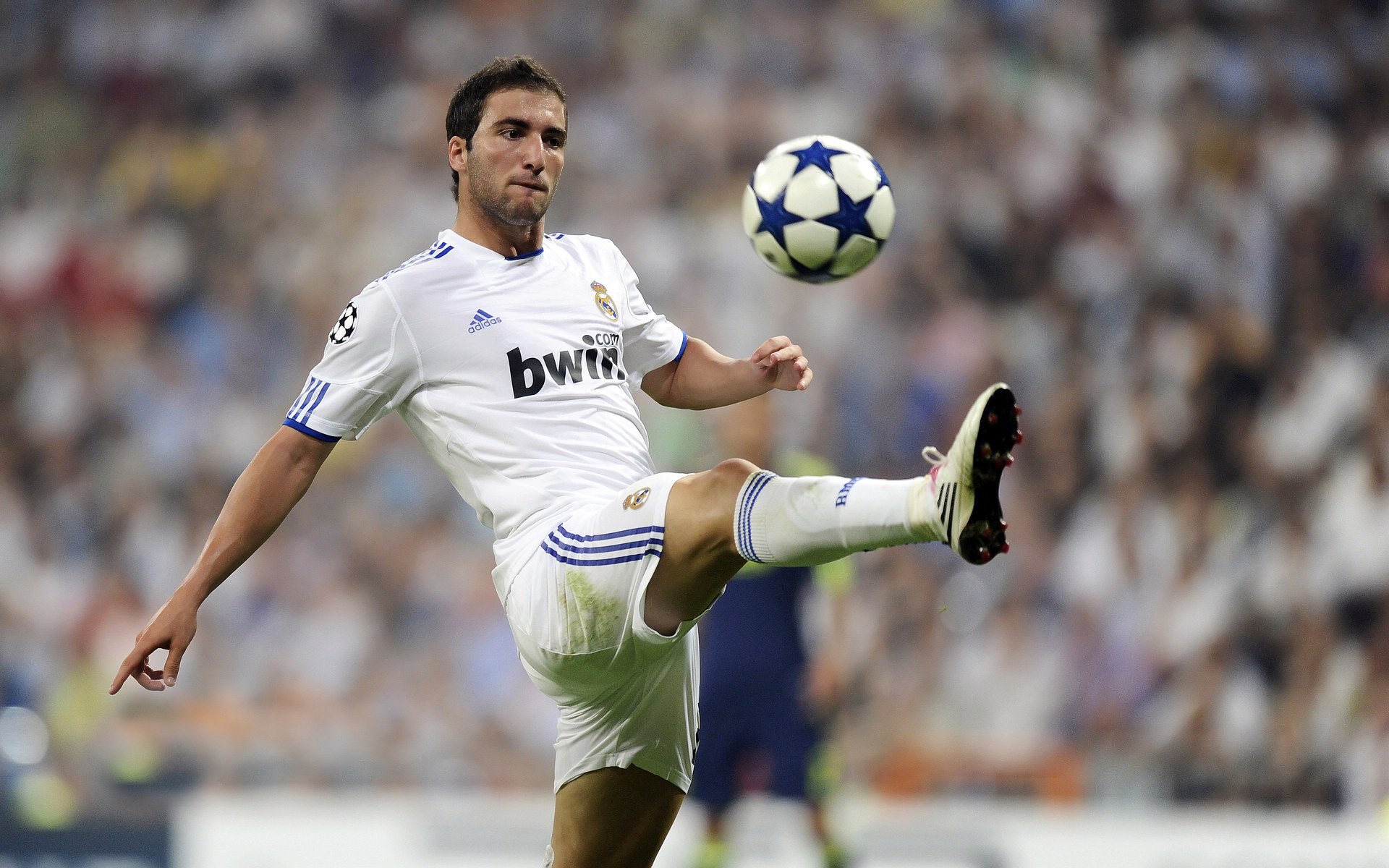 冰岛奇迹再续，力克克罗地亚，蒂亚戈成关键先生